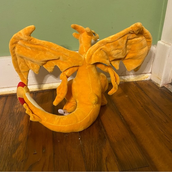 Pokémon stuffed animal - Picture 2 of 3